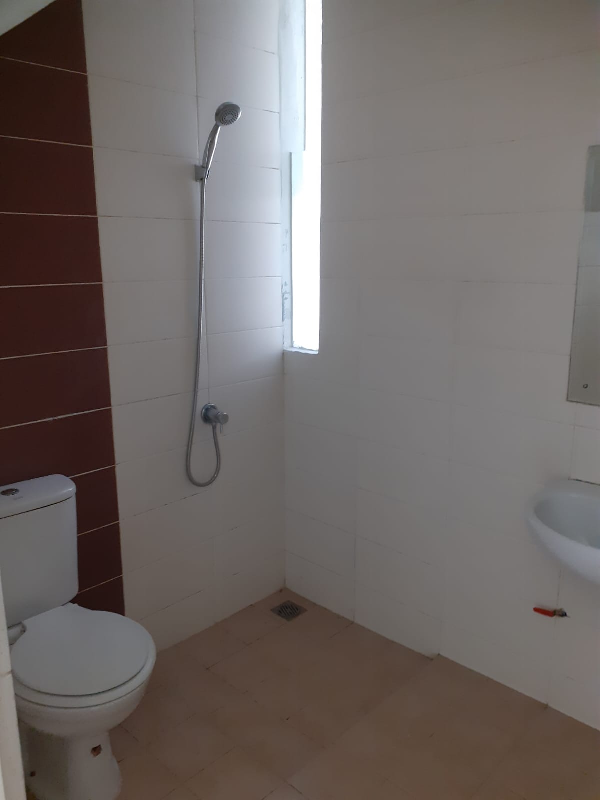 DiJual Rumah di Monte Cavallo Grand Wisata
